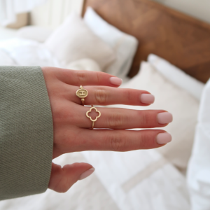 Ring Ovalia